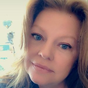 Meet your Posher, Kerrenia